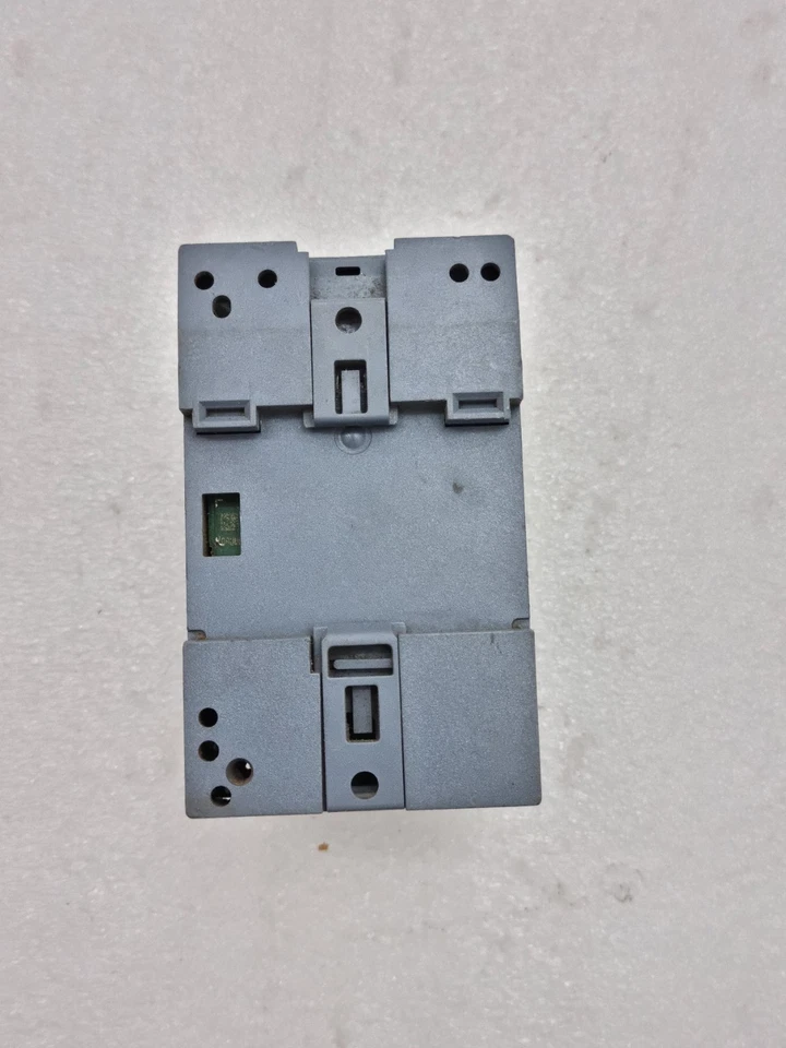 Siemens 6EP3332-6SB00-0AY0 Logo Power Supply Module 100-240V